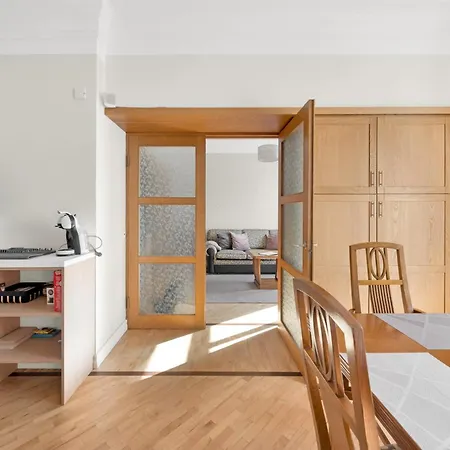 Apartment Unique In Centre